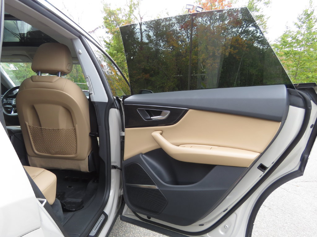Used 2021 Audi Q8 Premium Plus w/ Premium Plus Package AWD/4WD image 15