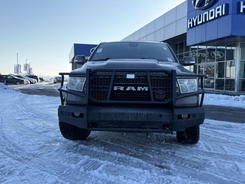 Used 2019 RAM 1500 Big Horn image 2