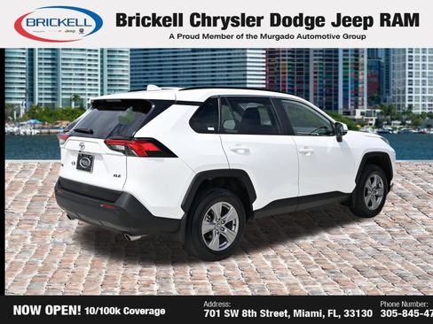 Used 2024 Toyota RAV4 XLE w/ Convenience Package FWD image 12