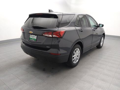 Used 2022 Chevrolet Equinox LS w/ LS Convenience Package AWD/4WD image 9
