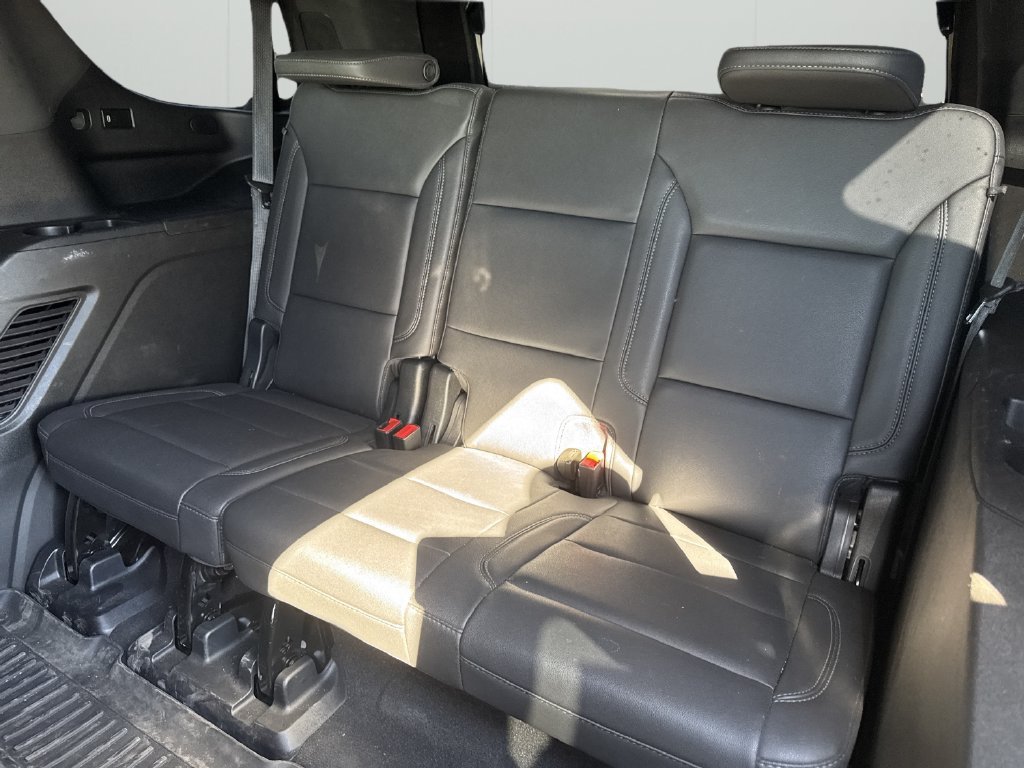 Used 2023 Chevrolet Tahoe LT w/ LT Signature Package AWD/4WD image 10