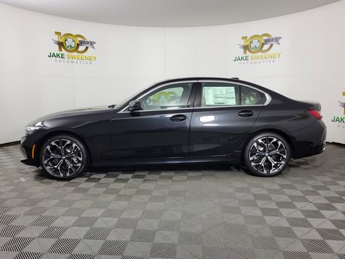 New 2026 BMW 330i xDrive Sedan w/ Premium Package image 4