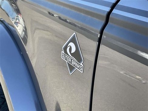 Certified 2021 Ford Bronco Outer Banks image 10