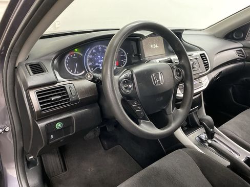 Used 2015 Honda Accord EX image 2