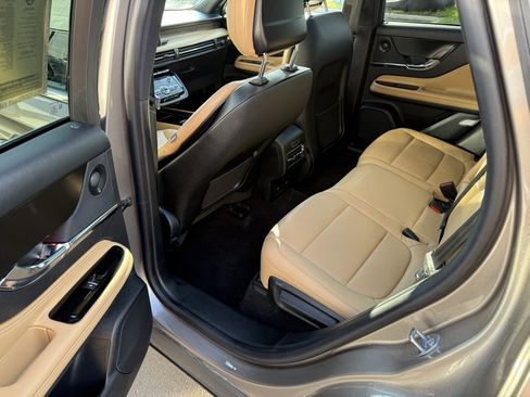 Used 2020 Lincoln Corsair Reserve w/ Equipment Group 201A image 28