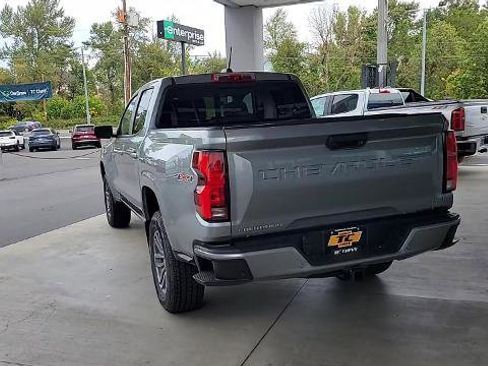 New 2024 Chevrolet Colorado LT w/ LT Convenience Package III image 43