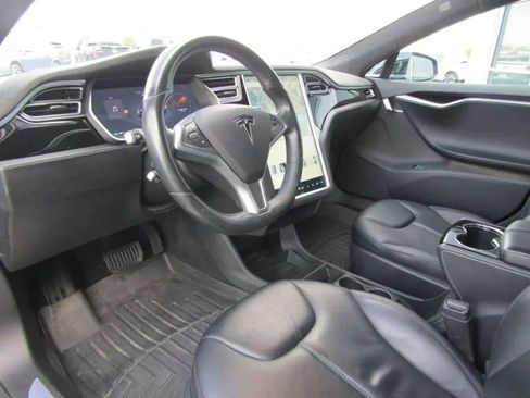 Used 2015 Tesla Model S 85D image 10