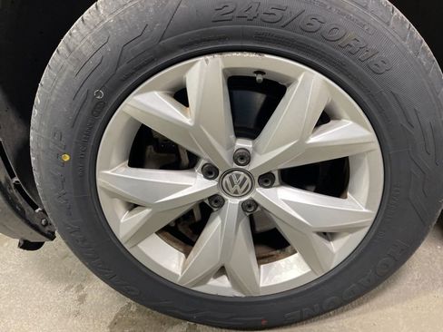 Used 2019 Volkswagen Atlas SE FWD image 34