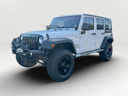 Used 2016 Jeep Wrangler Unlimited Sport w/ Quick Order Package 24S AWD/4WD image 3
