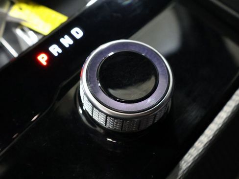 Used 2024 Jeep Grand Cherokee L Altitude image 28