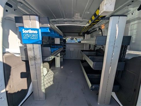 Used 2023 Ford Transit Connect XL image 12