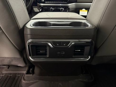 New 2026 GMC Sierra 1500 SLT w/ SLT Premium Plus Package AWD/4WD image 19
