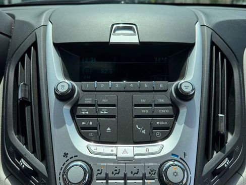 Used 2011 Chevrolet Equinox LS w/ Bluetooth Package image 19