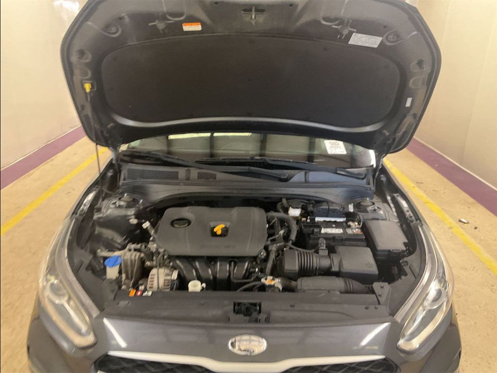 Used 2020 Kia Forte Sedan FWD image 6