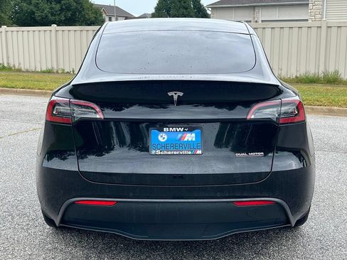 Used 2022 Tesla Model Y Performance AWD/4WD image 6
