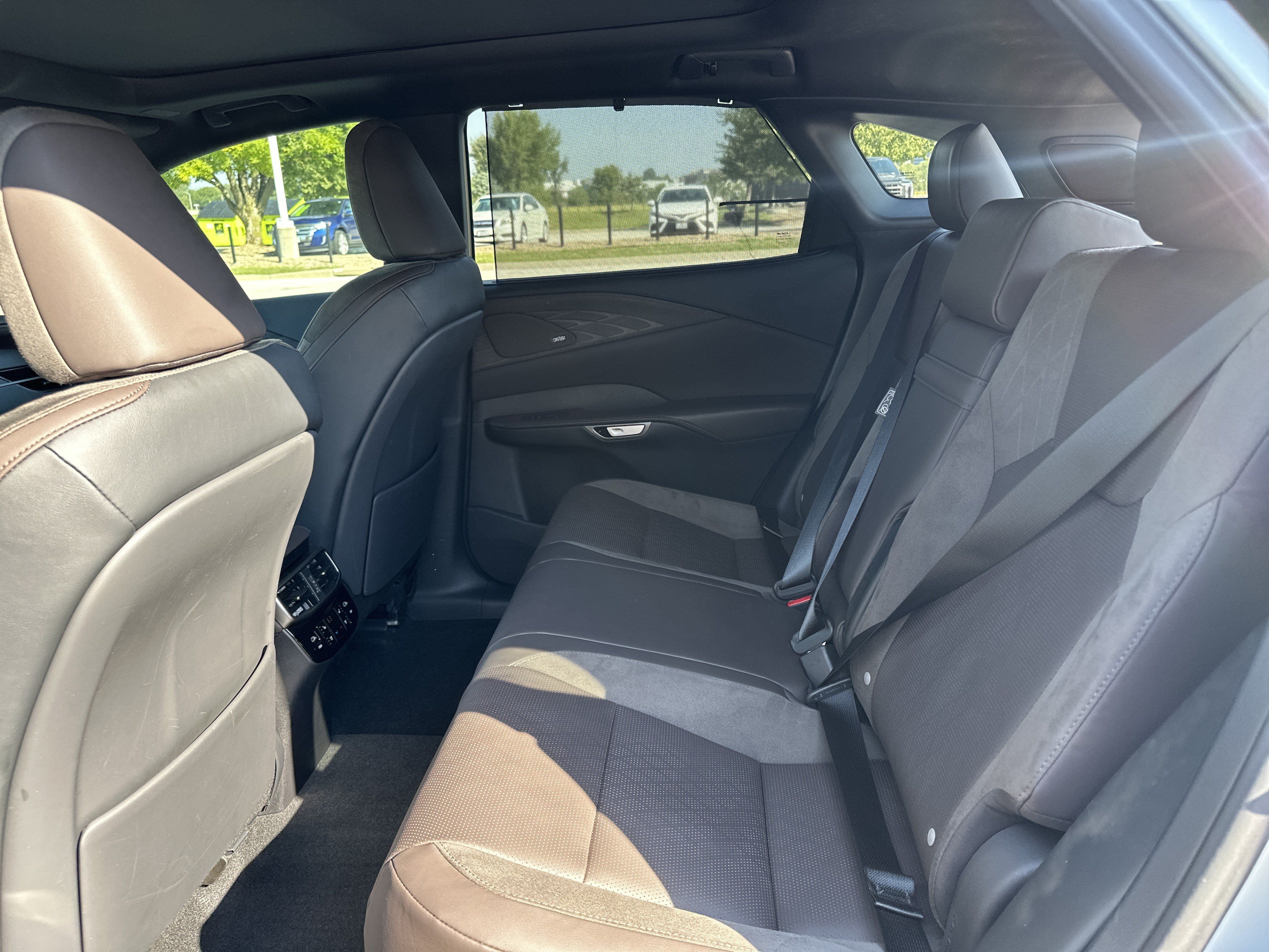 Certified 2025 Lexus RX 350 w/ Convenience Package AWD/4WD image 31