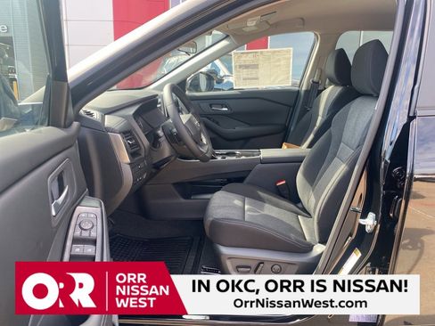 New 2026 Nissan Rogue SV w/ Cold Weather Package image 12