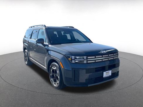 Used 2025 Hyundai Santa Fe SEL image 1