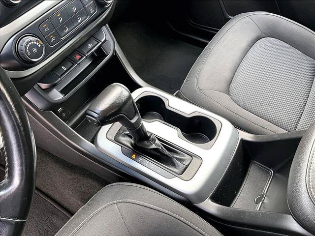 Used 2017 Chevrolet Colorado LT w/ LT Convenience Package RWD image 15