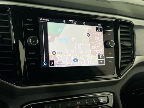 Used 2022 Volkswagen Atlas Cross Sport SEL Premium R-Line image 13