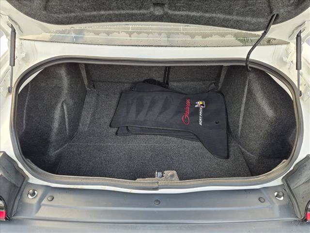 Used 2016 Dodge Challenger R/T Scat Pack w/ Technology Group RWD image 6