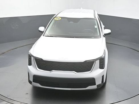 Used 2026 Kia Sorento LX FWD image 41