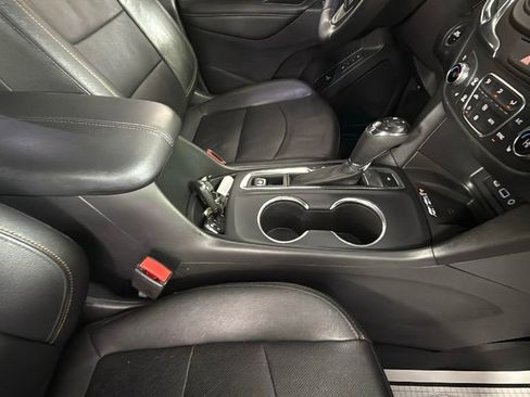 Used 2020 Chevrolet Equinox Premier FWD image 32