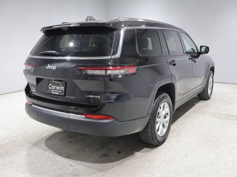 Used 2023 Jeep Grand Cherokee L Limited w/ Luxury Tech Group II AWD/4WD image 2