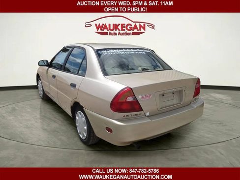Used 2000 Mitsubishi Mirage DE FWD image 4