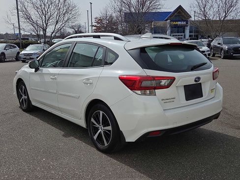 Used 2023 Subaru Impreza Premium image 4