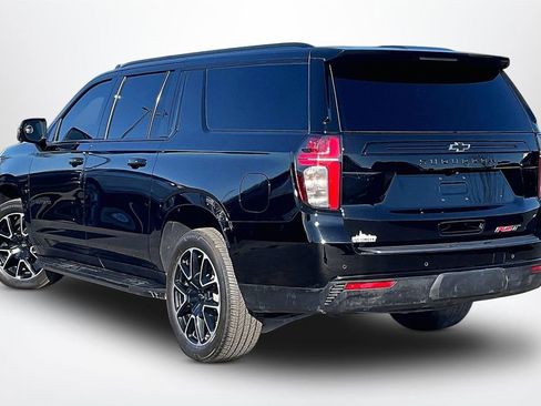 Used 2024 Chevrolet Suburban RST w/ Luxury Package image 5