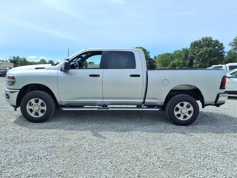 Used 2026 RAM 2500 Big Horn AWD/4WD image 10