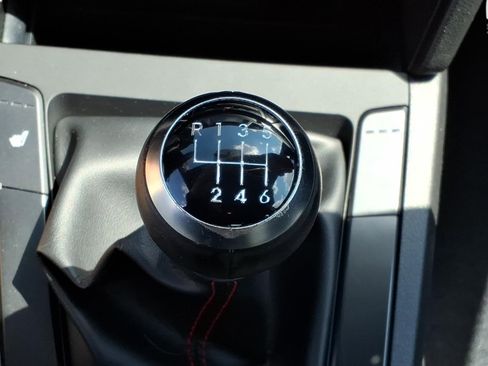 Used 2018 Hyundai Elantra Sport FWD image 16