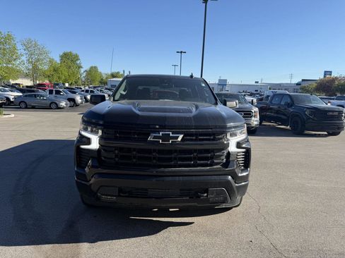 Used 2023 Chevrolet Silverado 1500 RST w/ Protection Package AWD/4WD image 8