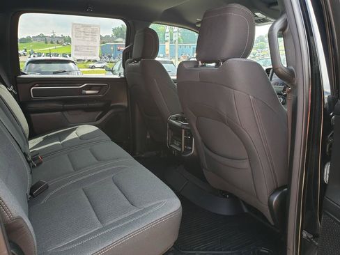 Used 2021 RAM 1500 Big Horn AWD/4WD image 18