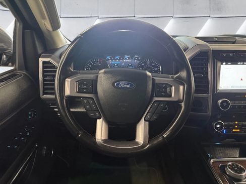 Used 2018 Ford Expedition Platinum AWD/4WD image 24