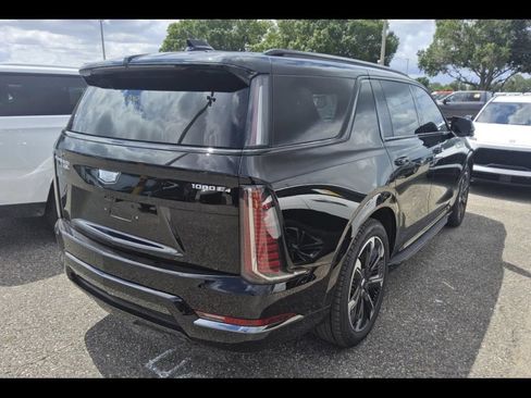 Used 2026 Cadillac Escalade IQL Sport 1 AWD/4WD image 5