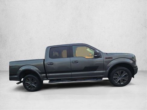 Used 2018 Ford F150 XLT w/ Equipment Group 302A Luxury AWD/4WD image 4