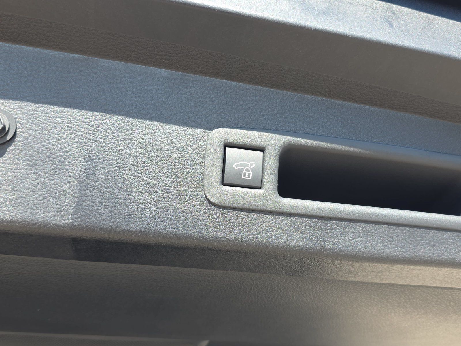 New 2026 Toyota Sienna XSE AWD/4WD image 31