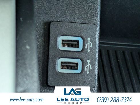 Used 2018 Ford F150 Lariat w/ Trailer Tow Package RWD image 28