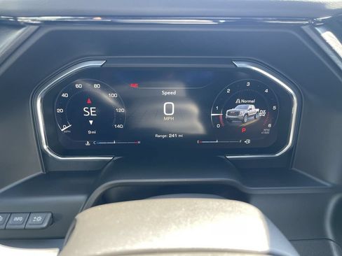 New 2026 GMC Sierra 1500 AT4 w/ AT4 Premium Package AWD/4WD image 11