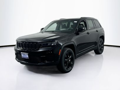 Used 2023 Jeep Grand Cherokee Altitude