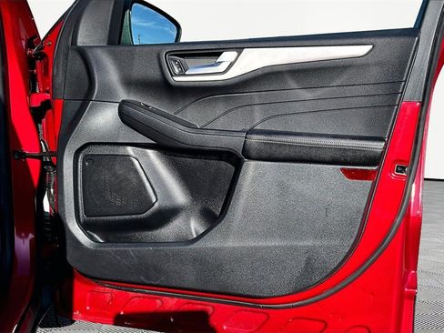 Used 2022 Ford Escape SEL w/ Technology Package image 24