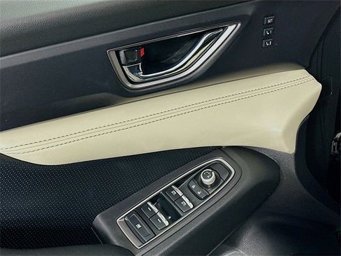 Used 2022 Subaru Ascent Limited w/ Popular Package #4 image 19