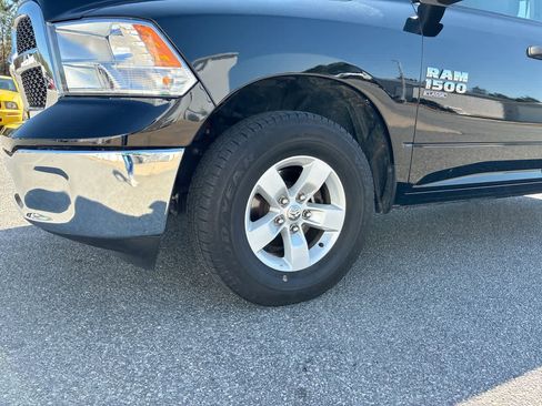 Used 2024 RAM 1500 Classic SLT image 29