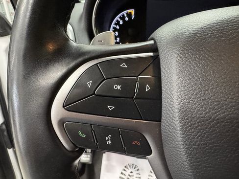 Used 2020 Jeep Grand Cherokee Limited X image 8