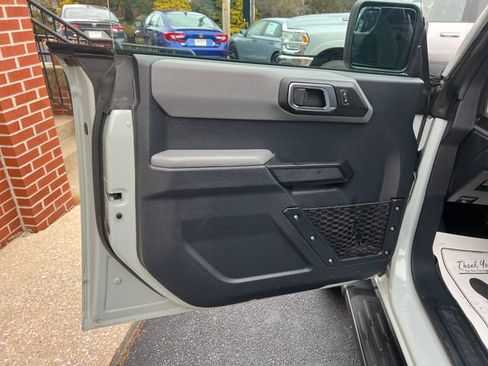 Used 2021 Ford Bronco Big Bend image 17