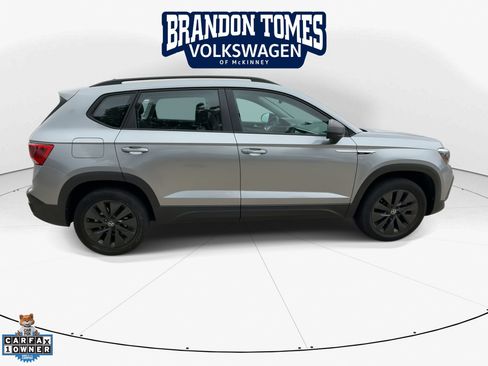 Used 2023 Volkswagen Taos S FWD image 9