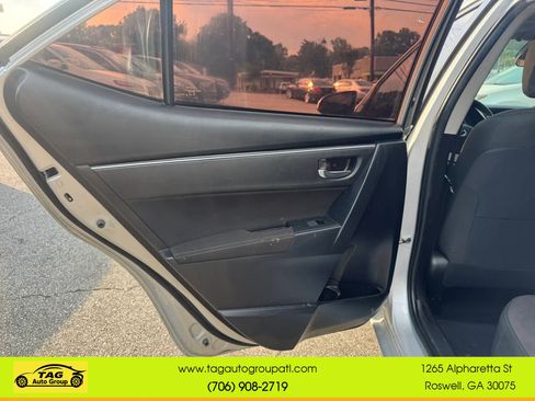 Used 2019 Toyota Corolla LE FWD image 8