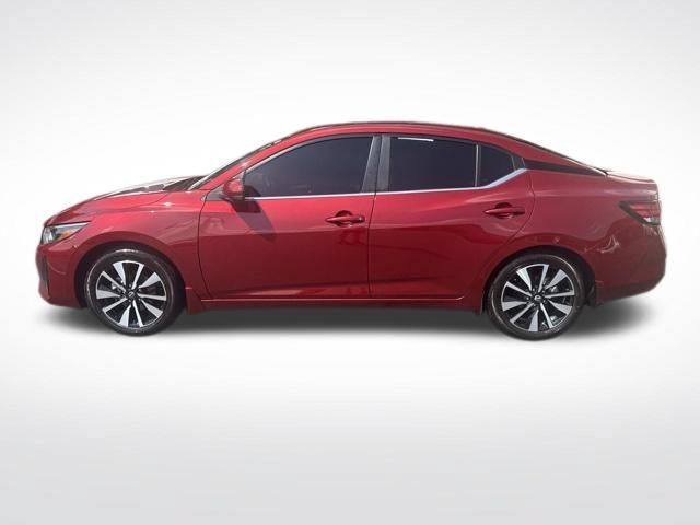 Used 2025 Nissan Sentra SV w/ SV Premium Package FWD image 4
